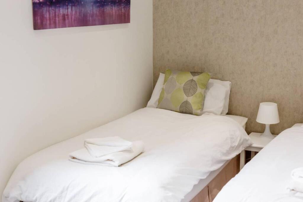 Stylish 2 Bed 2 Bath *Close To Beach And Centre With Parking* Bournemouth Exterior photo