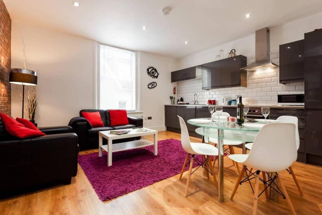Stylish 2 Bed 2 Bath *Close To Beach And Centre With Parking* Bournemouth Exterior photo
